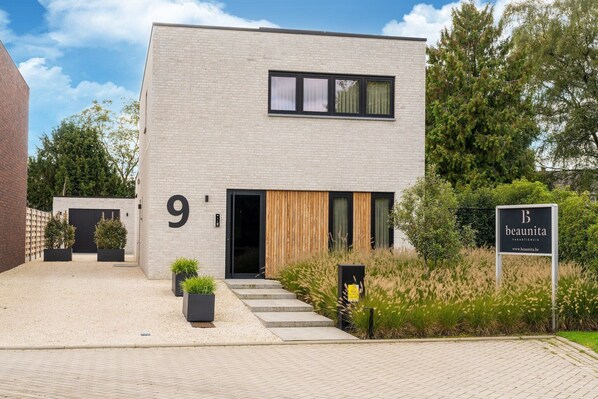 Holiday Home Exterior [summer]