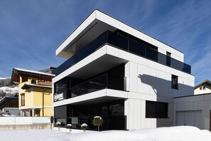 Holiday Home Exterior [winter]