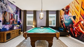 Spielezimmer
