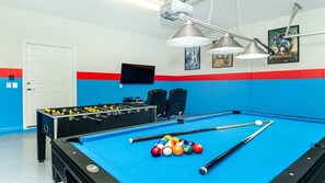 Spielezimmer