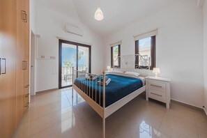 Sunset Villa, Palapafos Guartes Kouklia - Host & Stay
