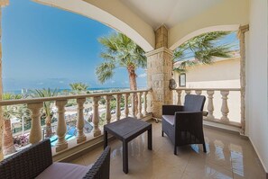 Sunset Villa, Palapafos Guartes Kouklia - Host & Stay