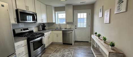 Entrance into kitchen