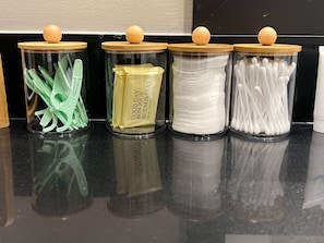 Équipements de salle de bain