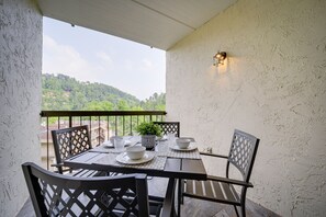 Private Balcony | Outdoor Dining | Mountain Views