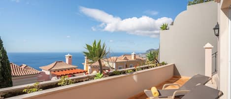 Superb Funchal Villa | Palheiro Ocean Vila | 3 Bedrooms | Sea & City Views