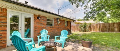 Temple Vacation Rental | 3BR | 2BA | 1,616 Sq Ft | 1 Small Step To Access