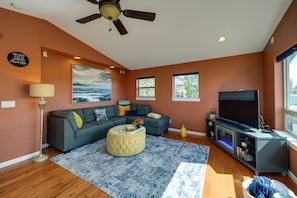 Living Room | DVD Player | Board Games | Electric Fireplace
