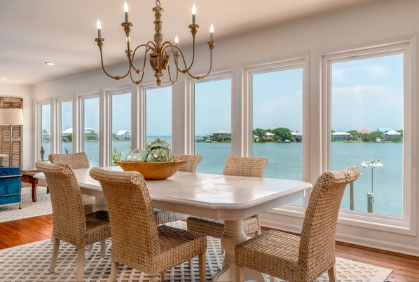 Dine with the best views on Dauphin Island.