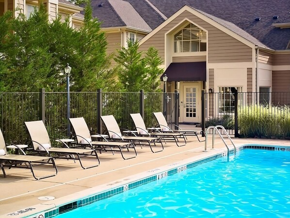 Outdoor Swimming Pool (Open seasonally between Memorial Day weekend and Labor Day weekend)