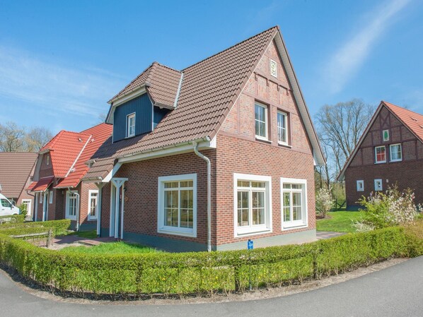 Holiday Home Exterior [summer]