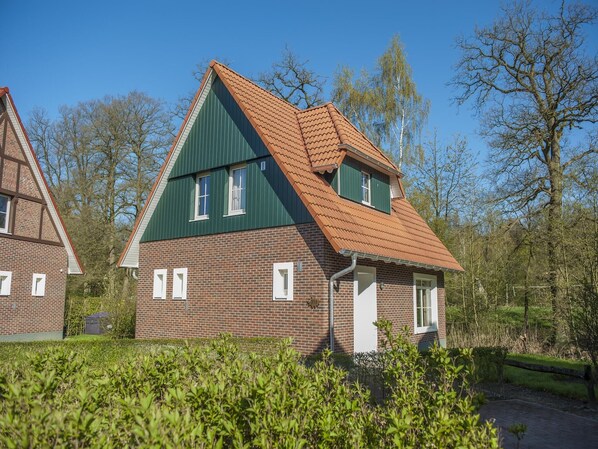Holiday Home Exterior [summer]