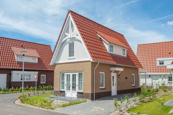 Holiday Home Exterior [summer]