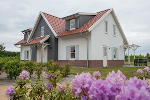 Extérieur maison de vacances [été]