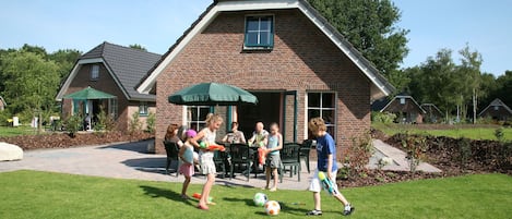 Extérieur maison de vacances [été]