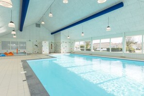 Holiday Home Swimming Pool