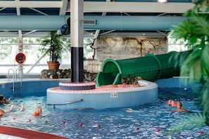 Holiday Home Swimming Pool