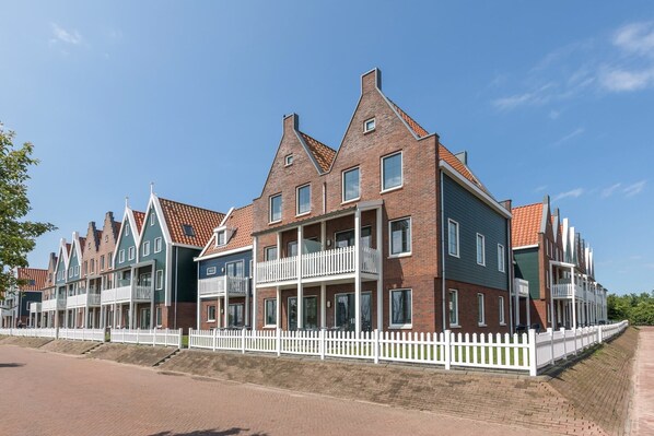 Holiday Home Exterior [summer]