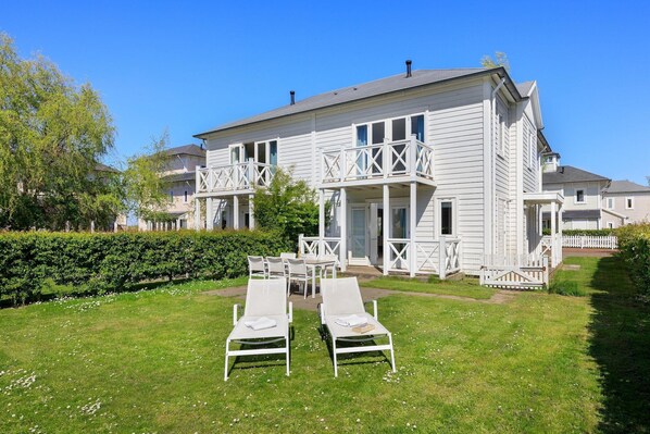 Holiday Home Exterior [summer]