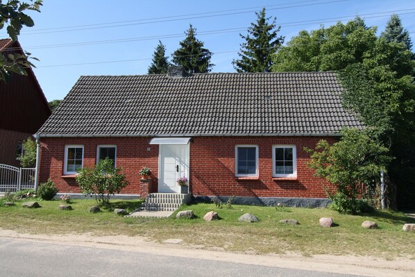 Extérieur maison de vacances [été]