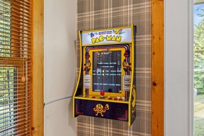 Spielezimmer