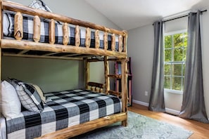 Queen over Queen Bunk beds will allow everyone to fit comfortably