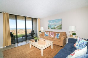 St. Augustine Ocean Front Rentals Living Room