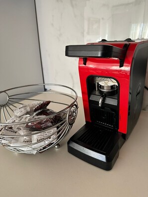 Kaffe och/eller kaffebryggare