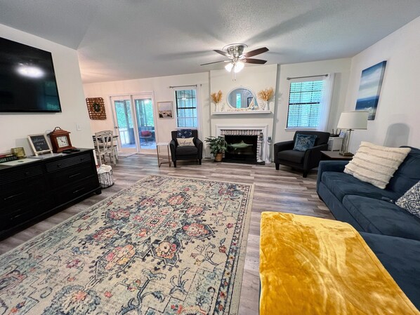 Beautiful open concept living room. 