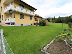 Trädgård [sommar]