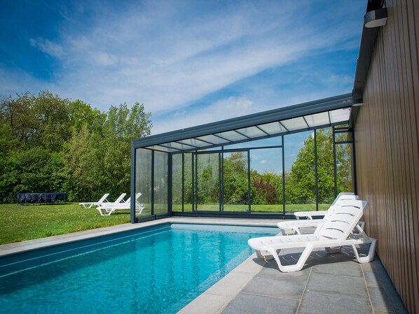 Piscine maison de vacances