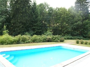 Schwimmbad des Ferienhauses