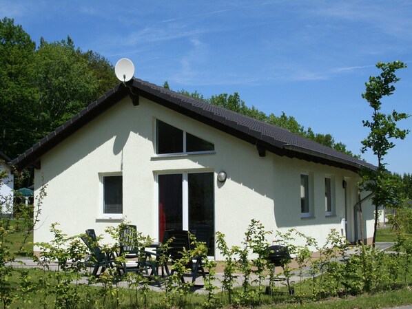 Holiday Home Exterior [summer]