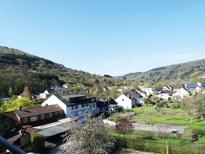 Vue de la maison de vacances [été]