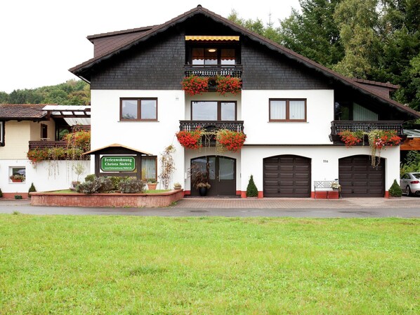 Extérieur maison de vacances [été]