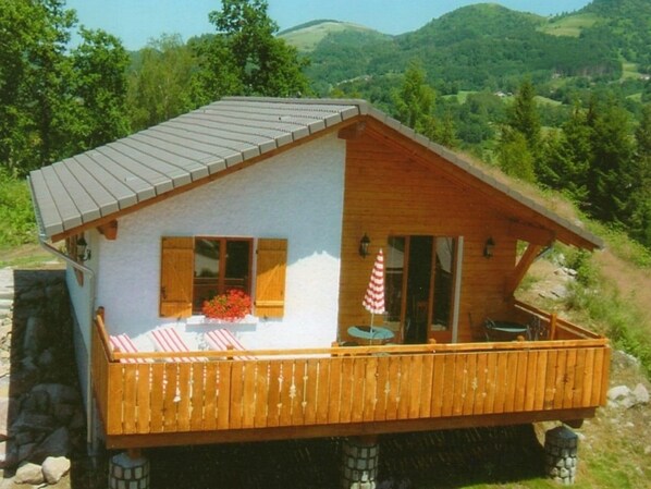 Holiday Home Exterior [summer]