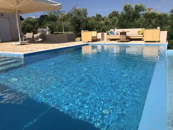 Holiday Home Swimming Pool