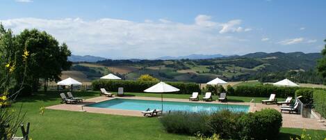 Piscine maison de vacances