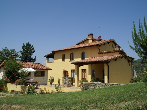 Holiday Home Exterior [summer]