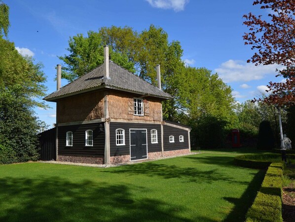 Holiday Home Exterior [summer]