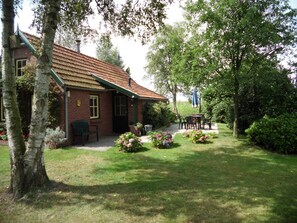 Exterior casa de vacaciones [verano]