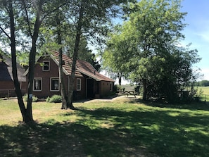 Extérieur maison de vacances [été]