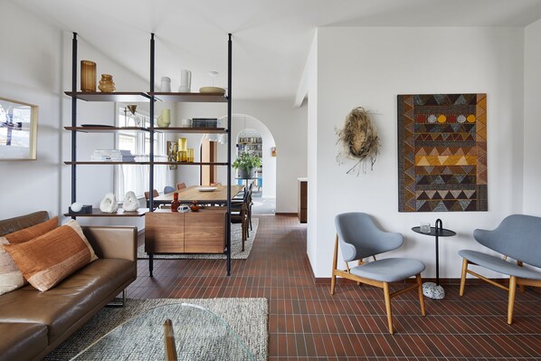 Months and Seasons Daylesford Living Room