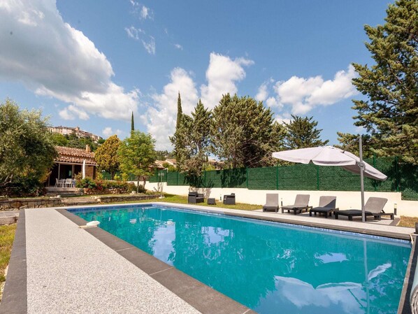 Piscine maison de vacances