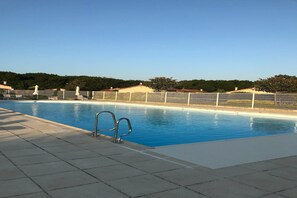 Holiday Home Swimming Pool