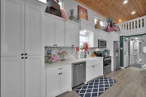 Well stocked kitchen with plenty of gadgets