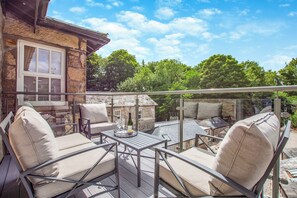 Sitting-out-area | Bronte House, Casterton, near Kirkby Lonsdale