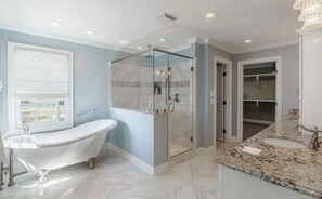 Master bathroom 