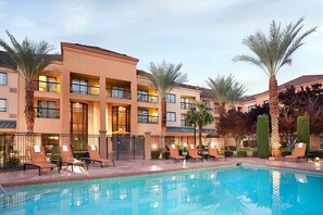 Outdoor swimming pool