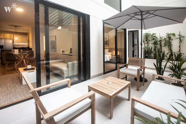 Terrace/patio